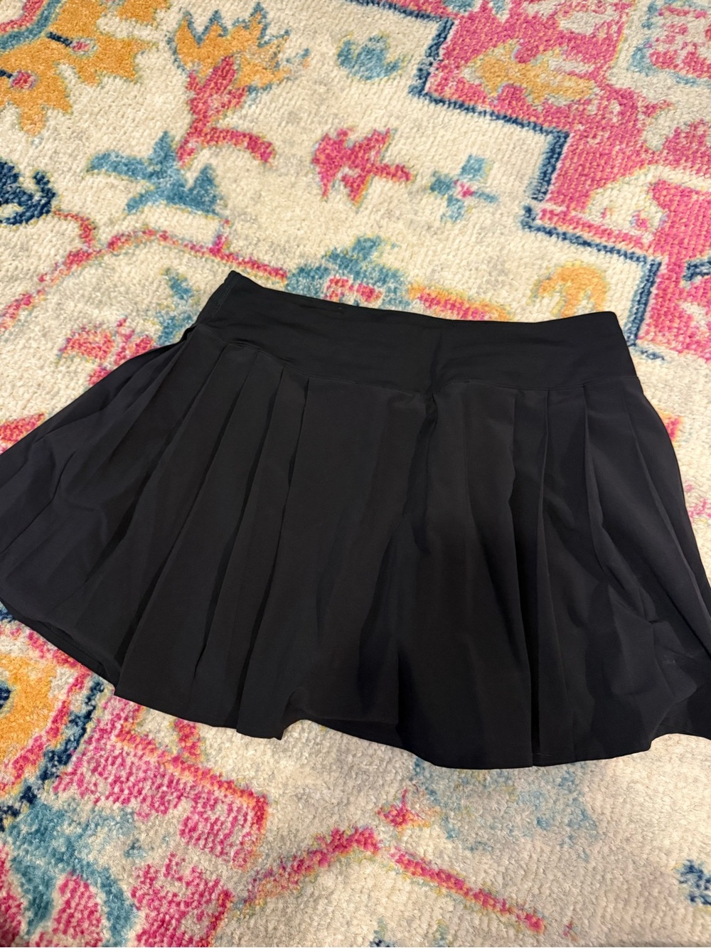 Lululemon Black Pleated Women's Skirt